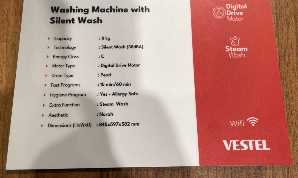 Eine Produktbeschreibung einer Vestel-Einbauwaschmaschine im Test.