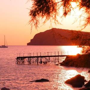 Ouzo Lesbos