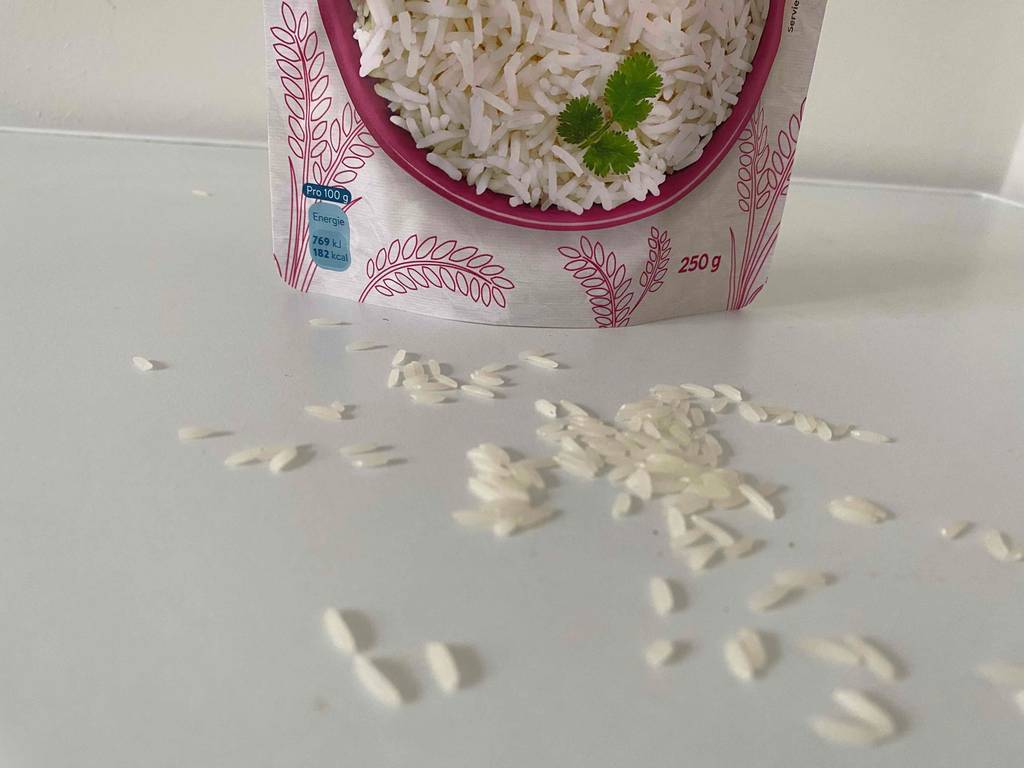 Packung Reisfit miot Reoskörnern davor