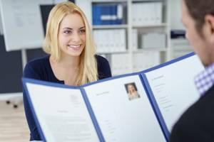 Eine aussagekräftige Bewerbung ist der erste Schritt in Richtung Bewerbungsgespräch.