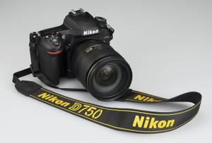 Vollformatkamera Nikon Objektiv Tragegurt