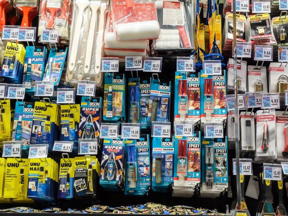 uhu-und-pattex-fuer-textilien