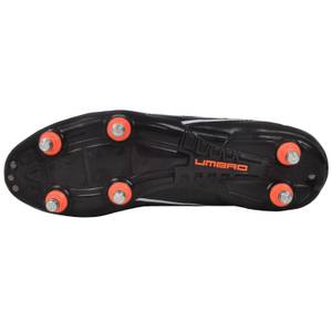 Umbro Stollenschuh.