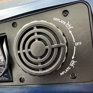 Die Bedienelemente der Active Era AB-S1-EU.