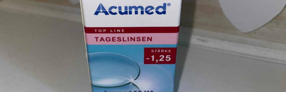 Tageslinsen im Test: Detailansicht einer Verpackung von Acumed Tageslinsen der Stärke -1,25.