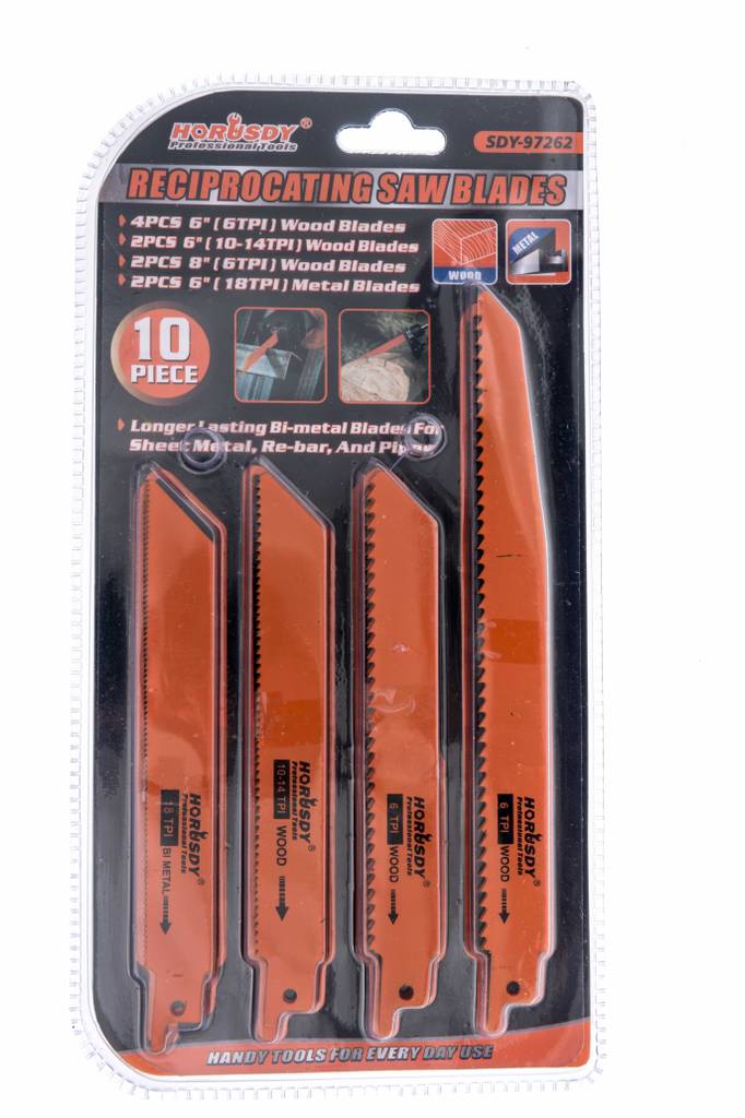 Säbelsägeblätter im Test: Ein Set mit 10 orangen Sägeblättern in einem Blister für Holz und Metall.