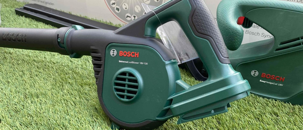 Getesteter Akku-Laubbläser mit Softgriff. 