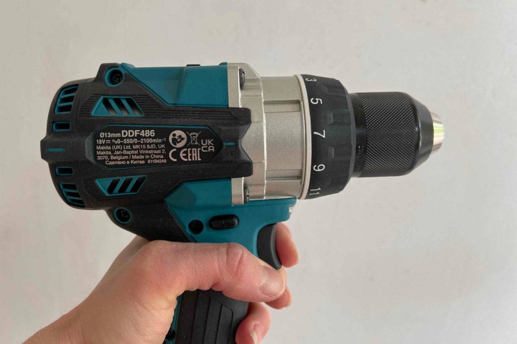 akkuschrauber-buerstenlos blau