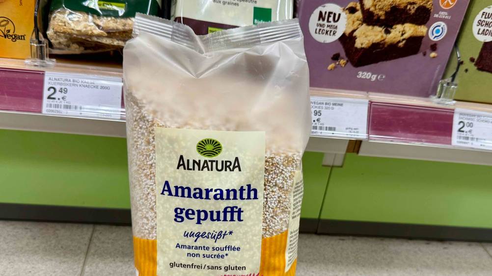 Amaranth gepufft im Test: Nahaufnahme der Verpackung mit Logo und Artikelbezeichnung.