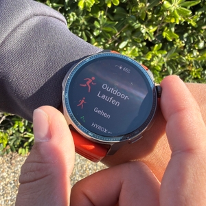Ein Training wird auf der Amazfit Balance 2 ausgewählt