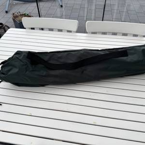 Der Angel-Berger Luxus Faltstuhl in seiner Schutzhülle