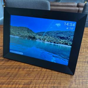 Bilderansicht mit Wasserfoto beim Aorpdd digitaler Bilderrahmen