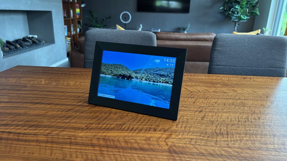 Wasserfoto auf dem Aorpdd digitaler Bilderrahmen