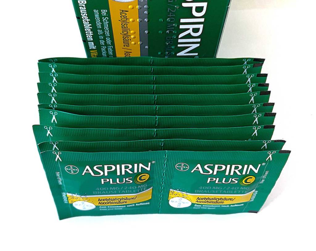 Ansicht der verpackten Brausetabletten einer Verpackung mit 20 Aspirin Tabletten im Test.