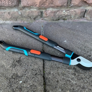 Getestete Astschere von Gardena.