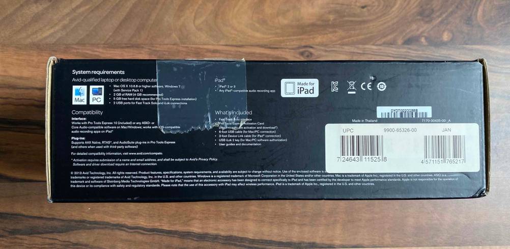 Rückseite der Verpackung des Avid-Audio-Interface