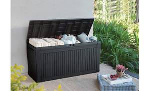 Wasserdichte Auflagenbox im Test auf einer Terrasse
