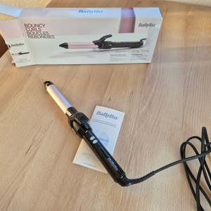 Babyliss Lockenstab Bouncy Curls mit Bedienungsanleitung.