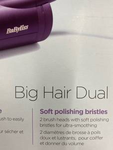 Verpackung von einer getesteten Babyliss-Warmluftbürste.