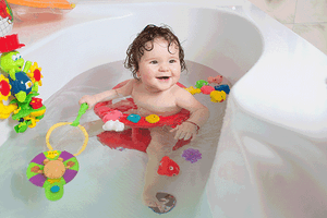 Badespielzeug badewannensitz baby
