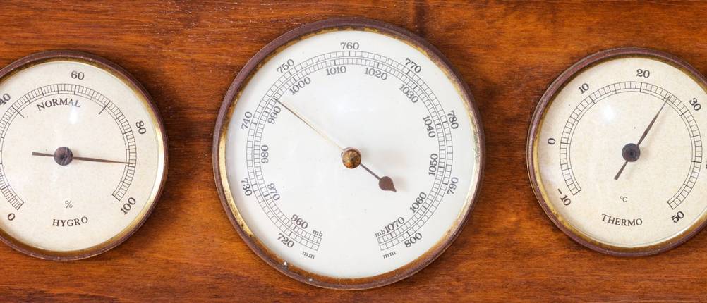 barometer-hygrometer-thermometer