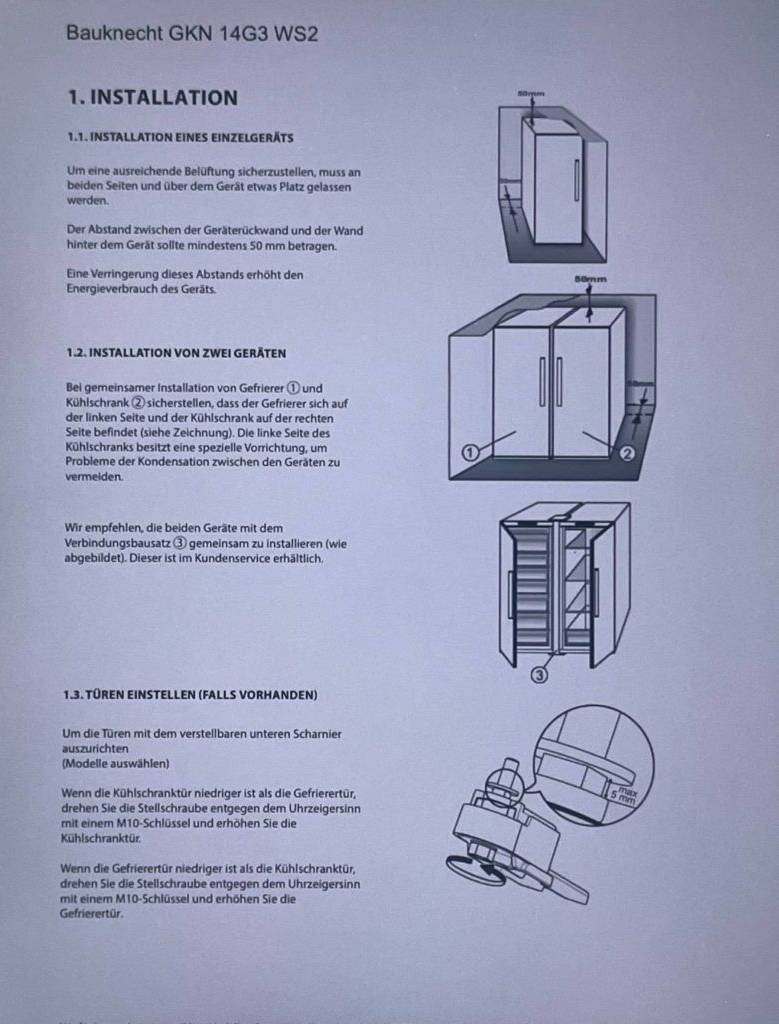 NoFrost-Gefrierschränke im Test: Nahaufnahme der Installationsanleitung eines Bauknecht GKN 14G3 WS2.