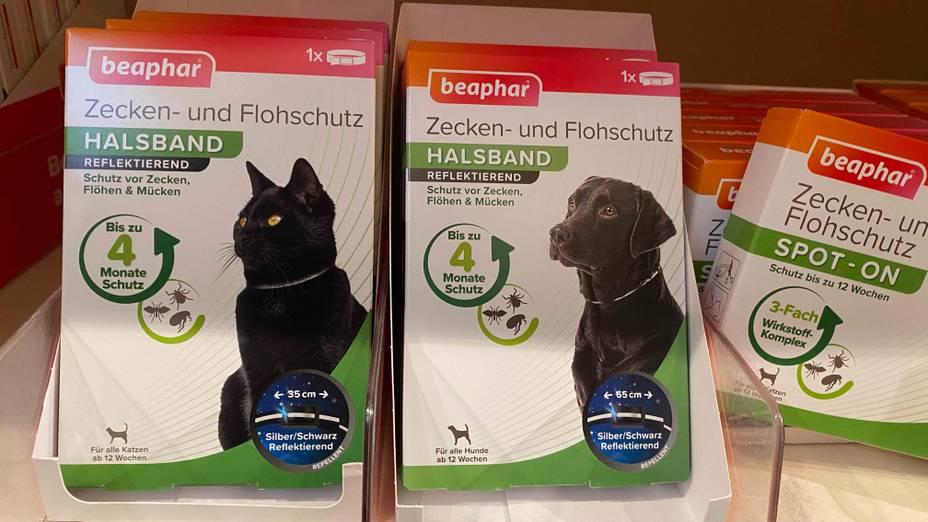 beistelltisch aufbewahrung Moderner minimalistischer runder Beistelltisch aus Metall mit Stoffkor –  BulbSquare