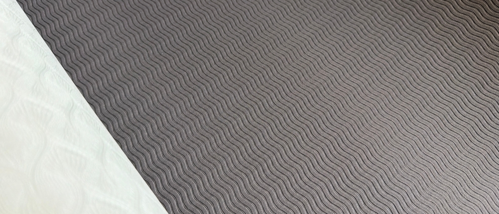 Die Unterseite der Beautyovo-Gymnastikmatte