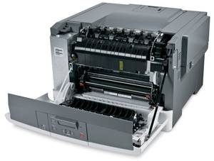 Lexmark: Dieser Lexmark Drucker wird zur Befüllung von vorne geöffnet.