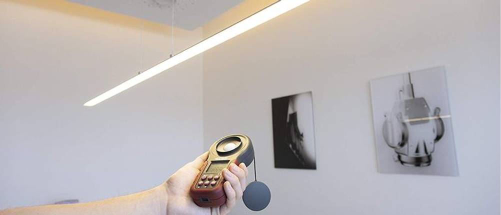 Messung der Lichtstärke in einer Galerie