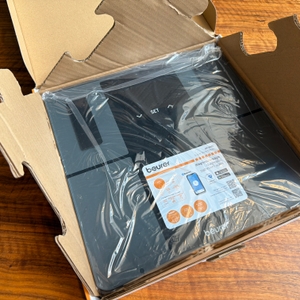 Der geöffnete Karton der Beurer BF 500.