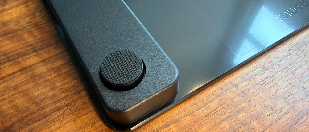 Ein Standfuß der Beurer BF 500 in Nahaufnahme.