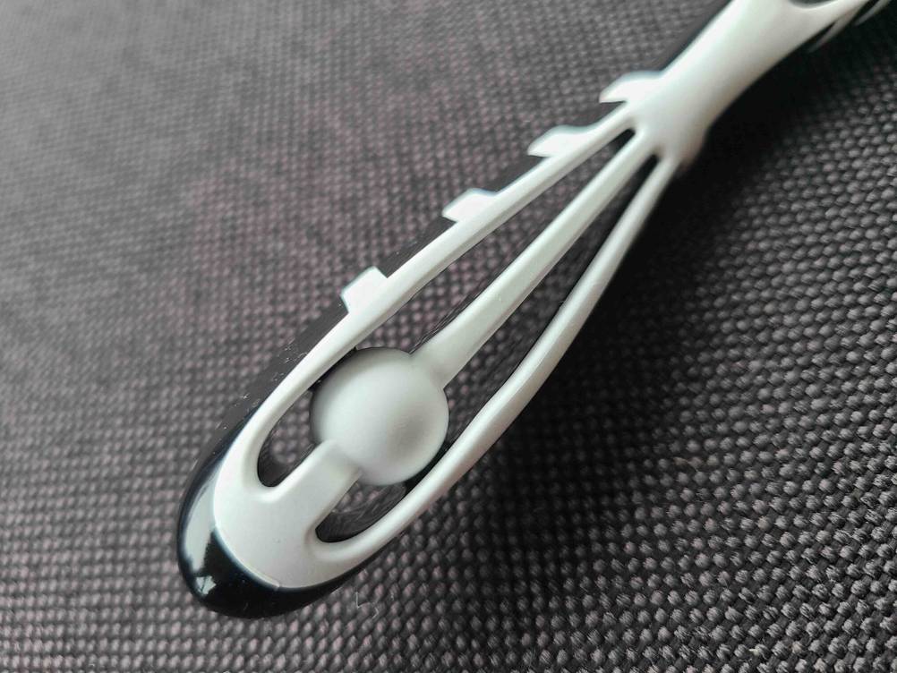 Bic-Rasierer im Test: Nahaufnahme des griffes von oben.