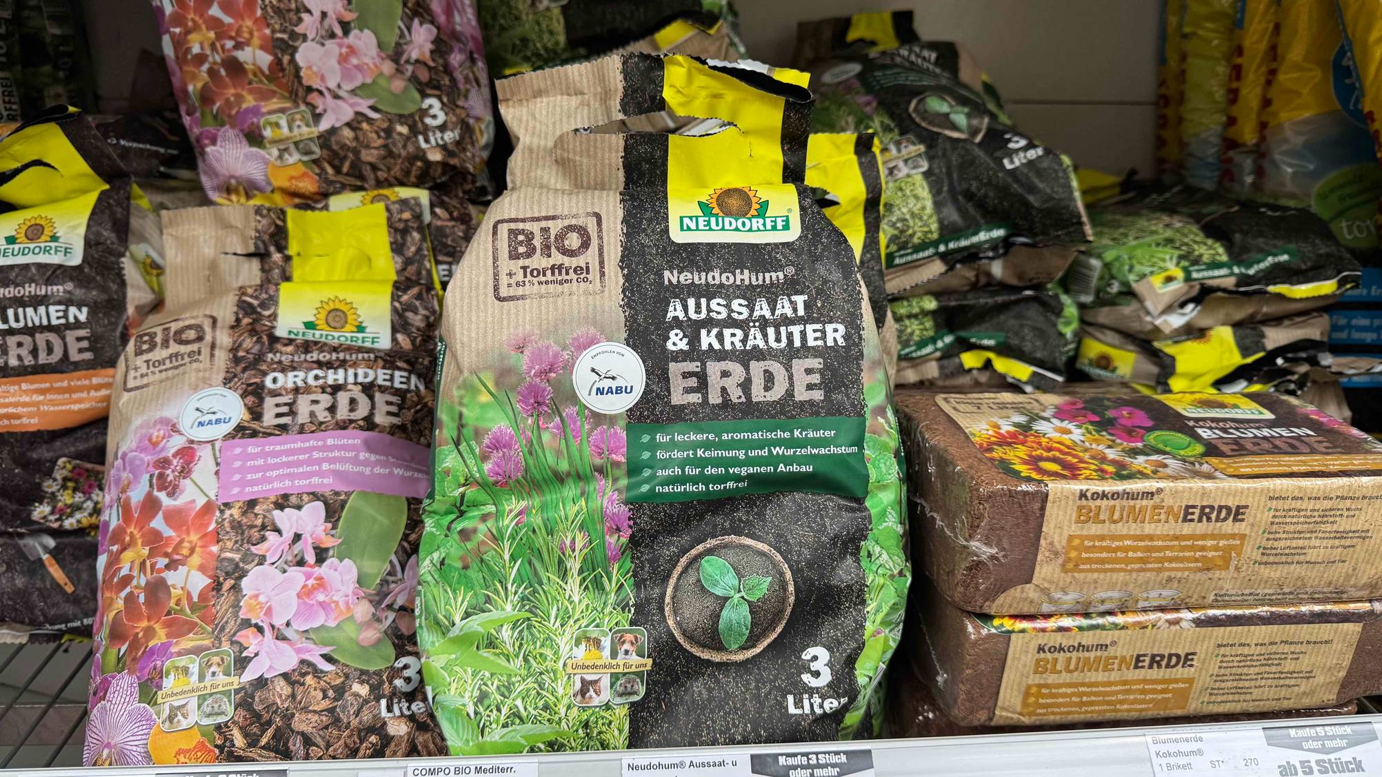 BioErde kaufen Test & Vergleich » Top 11 im Mai 2025