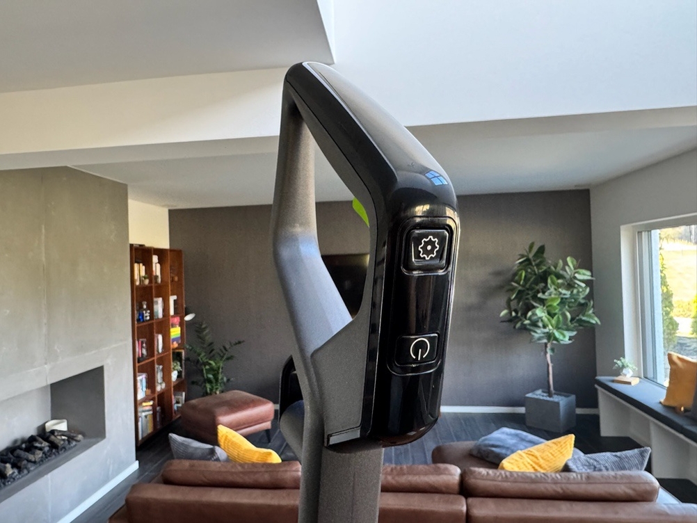 Die Bedienelemente des Bissell Crosswave Hydrosteam PET