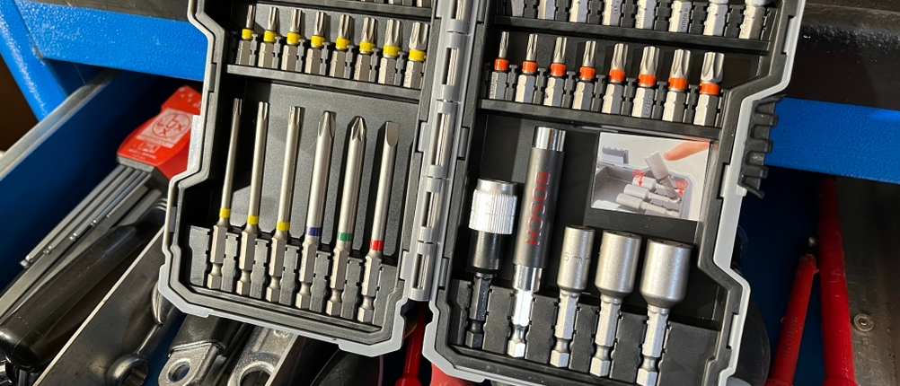 bitset-bosch-2607017164-aufbewahrungskoffer-offen