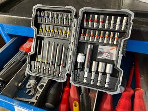 bitset-bosch-2607017164-aufbewahrungskoffer-offen