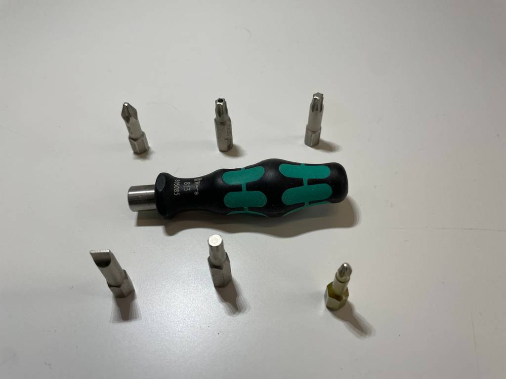 Schraubgriff mit einzelnen Bits