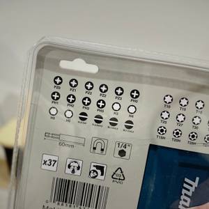 Der Inhalt des Maikta-Bitsets wird auf der Verpackung abgebildet.