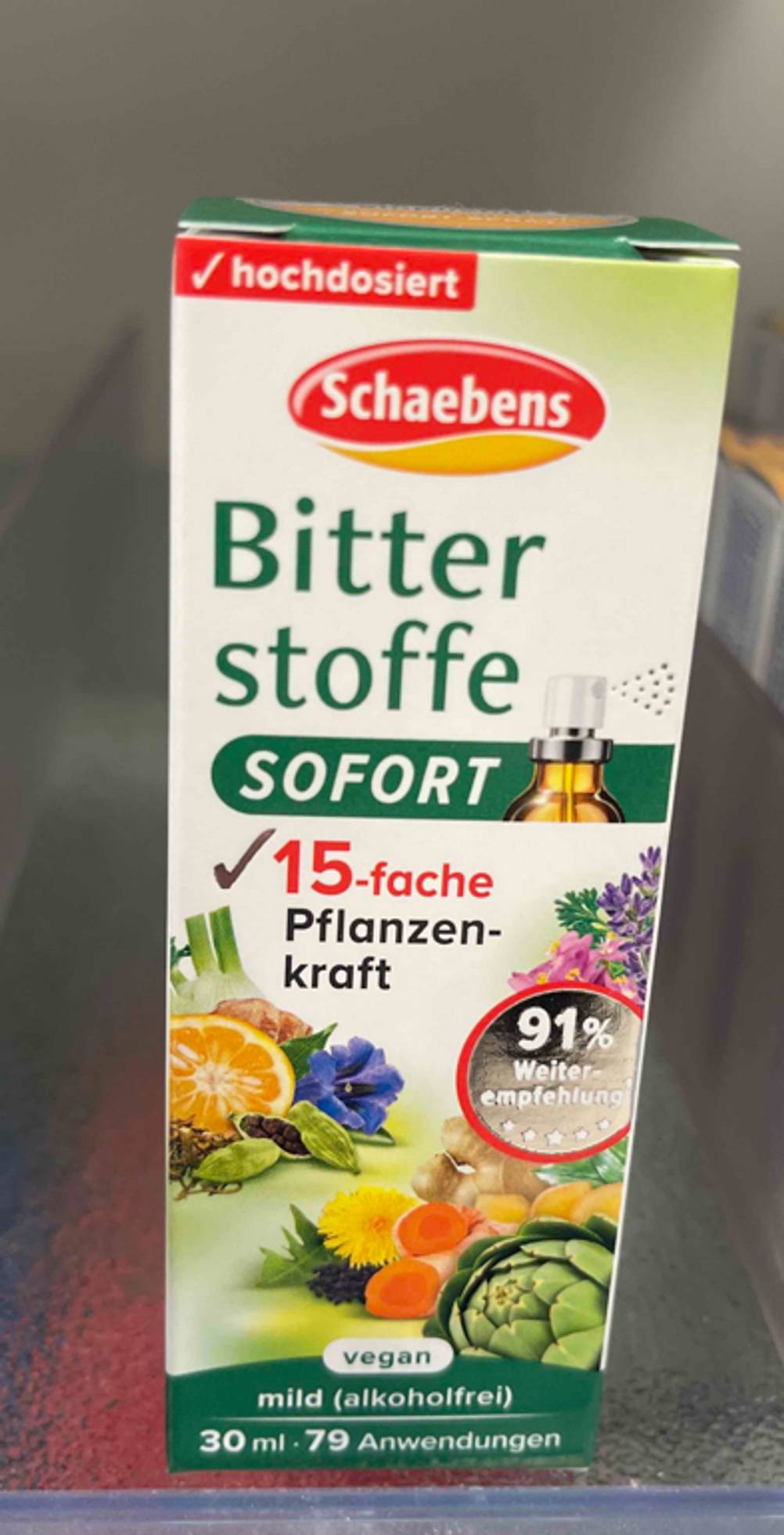Eine Packung der getesteten Bitterstoffe-Tropfen von vorne.