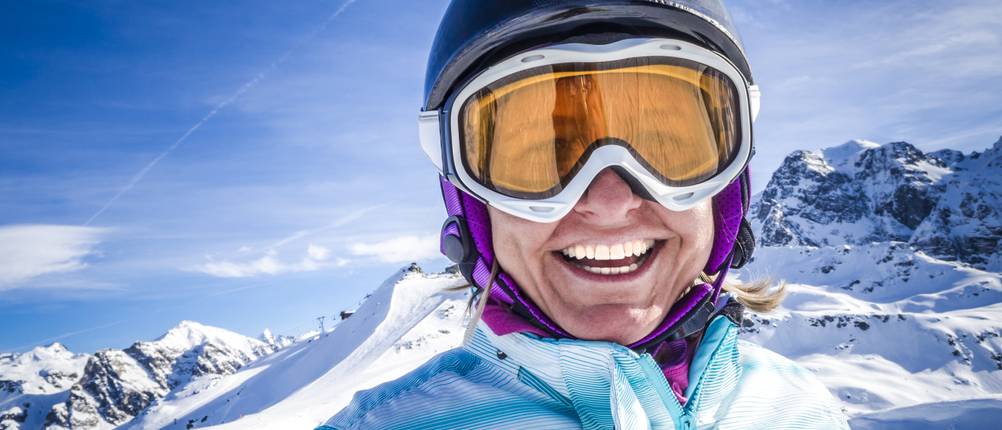 black crevice skihelm test 