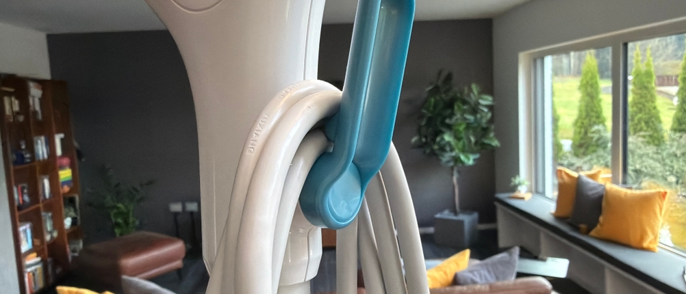 Das Kabel ist hinten am Black+Decker FSM1616-QS aufgewickelt