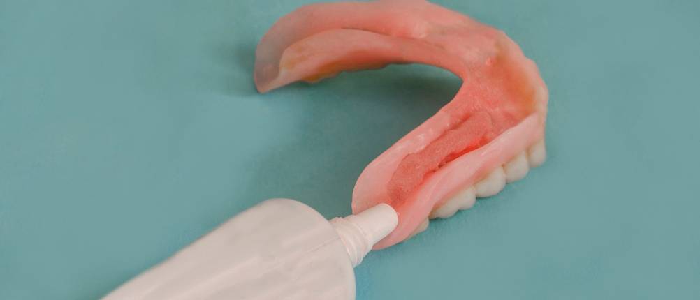 Blend-a-dent-Haftcreme-Test