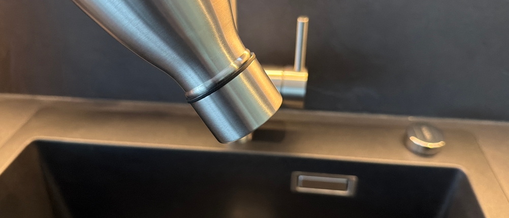 Die Blockhütte BH0014 wird falsch herum gehalten