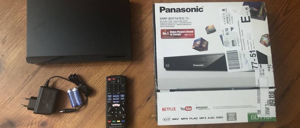 Panasonic Blu-Ray-Player mit Originalverpackung und Zubehör