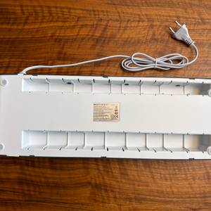 Die Unterseite vom Bonsen L3103