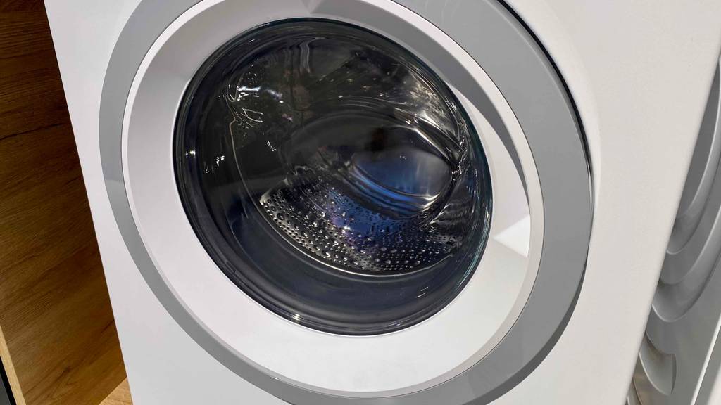 Geschlossene Waschtrommel von einer getesteten Bosch-Waschmaschine.