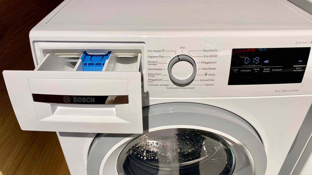 Waschmittelfach von einer getesteten Bosch-Waschmaschine.