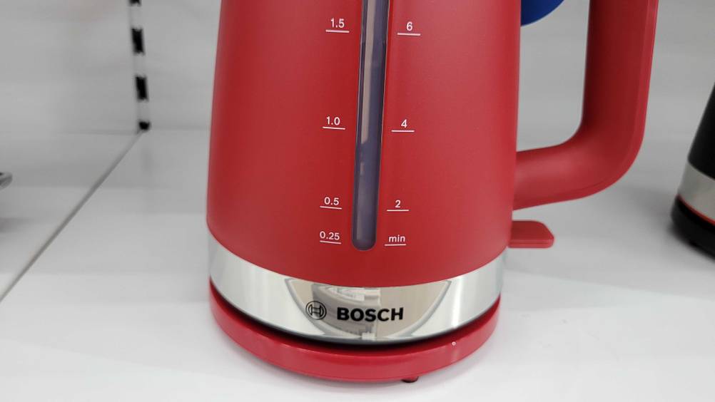 Bosch-Wasserkocher-Test: Nahaufnahme der Skala auf dem Gerät.