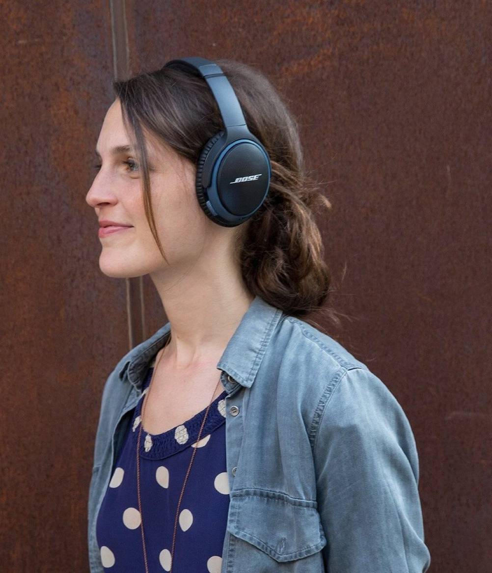 Bose SoundLink around-ear